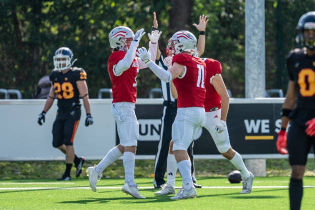 AMERICAN FOOTBALL - IFAF EC, AUT vs BEL SALZBURG,AUSTRIA,04.OCT.26 - AMERICAN FOOTBALL - IFAF European Championship, EM, Europameisterschaft Austria vs Belgium. Image shows the rejoicing of AUT.  GEPAxpictures xJulioxArellano