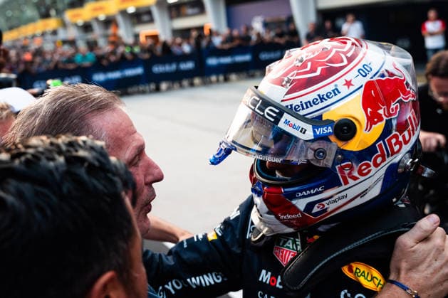 Formula 1 Gulf Air Bahrain Grand Prix in Malaysia 2026 Levi Erb OVERTAKE MAXPPP - Sepang 04 10 2026 03 VERSTAPPEN Max (nld), Oracle Red Bull Racing, portrait Race winner at the Formula 1 Gulf Air Bahrain Grand Prix 2026 in Malaysia, the 15th round of the 2026 FIA Formula 1 World Championship, WM, Weltmeisterschaft at the Sepang International circuit, from 1 to 4 October 2026 Sepang Sepang International Circuit Malaysia  Copyright: xOVERTAKE MAXPPPxLevixErbx OVT202610047735 OVT202610047735