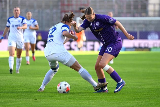 Laura Bröring, Women s Bundesliga 2, SGS Essen vs. SV Meppen, October 4, 2026, Laura Bröring, SGS Essen, Women s Bundesliga 2, Matchday 8, SGS Essen vs. SV Meppen on October 4, 2026, at the Stadion an der Hafenstraße, Essen