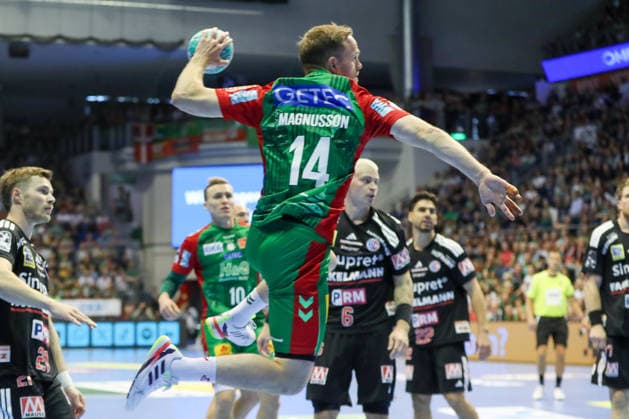 October 4, 2026, xgox, Handball: Opel HBL SC Magdeburg vs. HC Erlangen emspor, from left: Omar Ingi Magnusson (Magdeburg), 14 shots on goal, goal scorers, scores a goal, goal, scores the goal (Magdeburg)