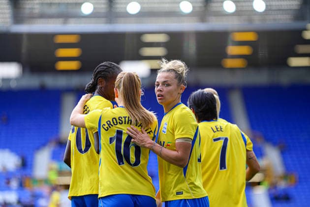 LIVERPOOL, ENGLAND - October 4: Goal. Oceane Hurtre of Birmingham City celebrates scoring during the Barclays Womens Super League game between Everton and Birminghan City at Goodison Park on October 4, 2026 in Liverpool, England. (Photo by Natalie Mincher Sports Press Photo SPP) Copyright: xNataliexMincher SPPx Sportspressphoto_SPR245320