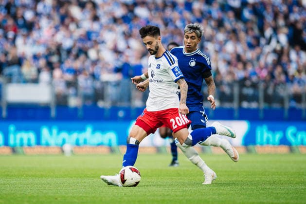 Friendly Match: Hamburger SV vs. FC Copenhagen, October 4, 2026; Fabio Vieira (Hamburger SV), No. 20 on the ball; Soccer; Friendly Match: Hamburger SV vs. FC Copenhagen on October 4, 2026, at the Volksparkstadion, Hamburg DFL regulations prohibit any use of photographs as image sequences and or quasi-video Copyright: xBEAUTIFULxSPORTS Tonhäuserx