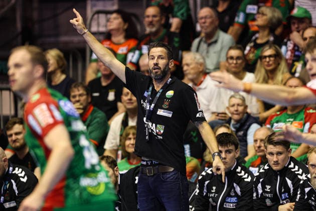 Coach Bennet Wiegert, SC Magdeburg, Handball Bundesliga, 2026–2027 season, SC Magdeburg vs. HC Erlangen at the GETEC Arena in Magdeburg, Handball, Germany, October 4, 2026