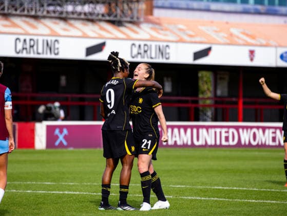 Barclays Women™s Super League match between West Ham United Women and Chelsea Women LONDON, ENGLAND - OCTOBER 4: GOAL Melvine Malard of Chelsea with Keira Walsh of Chelsea during the Barclays Women™s Super League match between West Ham United Women and Chelsea Women at Chigwell Construction Stadium on October 4, 2026 in London, England London United Kingdom Copyright: xNinaxFarooqix