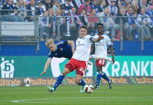 Photo by Nicolai REMBERG: HSV vs. Birter MELING, left: Bundesliga soccer, friendly match on Sun, Oct. 4, 2026, Hamburger SV vs. FC Copenhagen