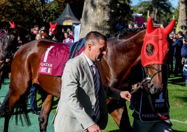 HORSE RACING 2026: Qatar Prix De LÃ¢â‚¬â ¢Arc De Triomphe Day Longchamp OCT 04 October 4, 2026, Paris, USA: Daryz (1) ridden by Mickael Barzalona wins the Qatar Prix de lÃ¢â‚¬â ¢arc de Triomphe (Group 1) at Longchamp Racecourse in Paris, France on October 4, 2026. Sandra Scherning Eclipse Sportswire CSM(Credit Image: Â Sandra Scherning Cal Media) Paris USA EDITORIAL USE ONLY Copyright: xx ZUMA-20261004_faf_cs17_066.jpg SandraxScherningx csmphotothree530737