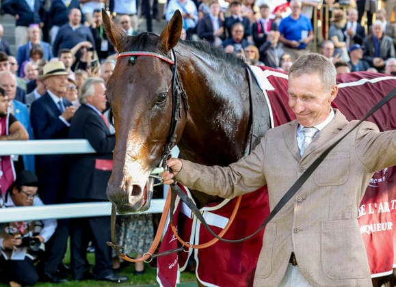 October 4, 2026, Paris, USA: Daryz (1) ridden by Mickael Barzalona wins the Qatar Prix de lÃ¢â‚¬â ¢arc de Triomphe (Group 1) at Longchamp Racecourse in Paris, France on October 4, 2026. Eclipse Sportswire CSM HORSE RACING 2026: Qatar Prix De LÃ¢â‚¬â ¢Arc De Triomphe Day Longchamp OCT 04  - ZUMAcs17 20261004_faf_cs17_091 Copyright: xSandraxScherningx