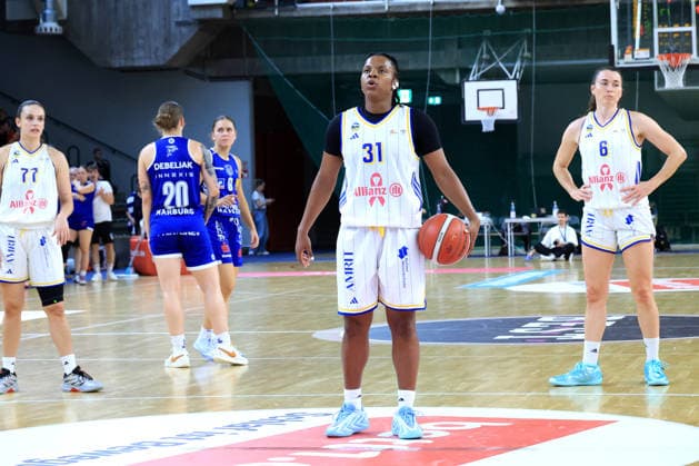 October 4, 2026, Germany, GER, DEU, Basketball, DBBL, 1st Bundesliga, Day 1, 2026–2027 Season, Berlin, ALBA Berlin vs. Marburg, free throw by Oceane Monpierre, ALBA Berlin 31, nordphoto GmbH Engler, Berlin, Soemmeringhalle, Berlin, Germany Copyright: xNordphotox xEnglerx