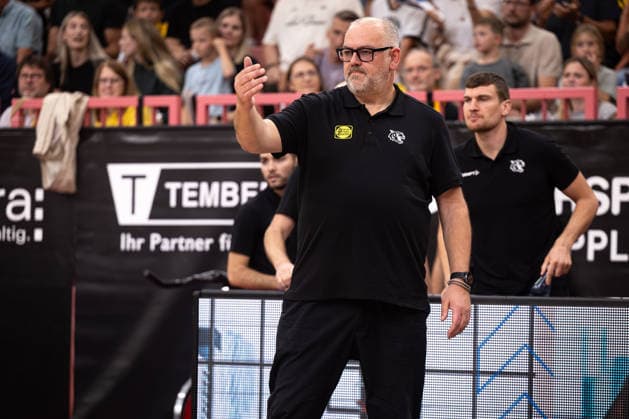Tigers Tübingen vs. Nuremberg Falcons, Men s, 2nd Bundesliga, Barmer 2 Basketball Bundesliga, Pro A, Matchday 3, 2026–2027 Season, April 10, 2026 Felix Banobre, Tigers Tübingen, Head Coach