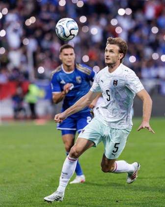 SOCCER - NL, KOS vs AUT PRISTINA,KOSOVO,04.OCT.26 - SOCCER - UEFA Nations League, OEFB international match, Länderspiel, Nationalmannschaft Kosovo vs Austria. Image shows Ron Raci (KOS) and Stefan Posch (AUT).  GEPAxpictures xArminxRauthner