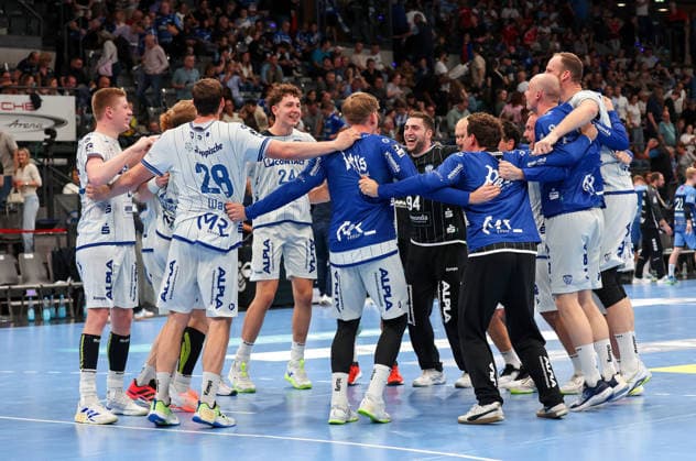 October 4, 2026, Germany, Stuttgart, Opel HBL, 2026–2027 Bundesliga, TVB Stuttgart vs. TBV Lemgo Lippe, Lemgo celebrates, Domenico Ebner (TBV)