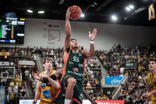 Eli Brooks VET CONCEPT Gladiators Trier, 55 GER, MHP Riesen Ludwigsburg vs. VET CONCEPT Gladiators Trier, Basketball Bundesliga, easycredit BBL, Matchday 4, 2026–2027 Season, October 4, 2026 GER, MHP Riesen Ludwigsburg vs. VET CONCEPT Gladiators Trier, Basketball Bundesliga, easycredit BBL, Matchday 4, 2026–2027 Season, October 4, 2026 Ludwigsburg Copyright: xSandyxDinkelackerx EP_SDR