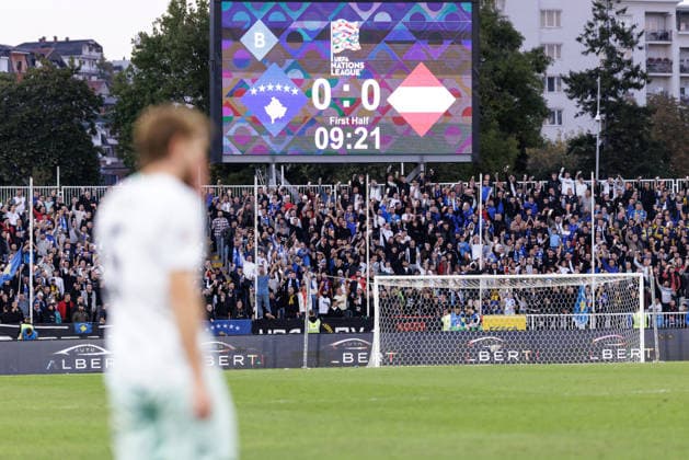 SOCCER - NL, KOS vs AUT PRISTINA,KOSOVO,04.OCT.26 - SOCCER - UEFA Nations League, OEFB international match, Länderspiel, Nationalmannschaft Kosovo vs Austria. Image shows fans of KOS.  GEPAxpictures xArminxRauthner