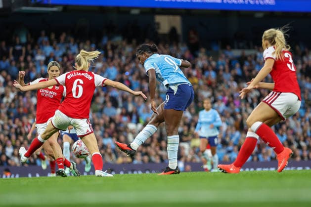 RECORD DATE NOT STATED 4th October 2026; Etihad Stadium, Manchester, England; Womens Super League Football, Manchester City versus Arsenal; Khadija Shaw of Manchester City scores in the 84th minute to make the score 4-2 AidanxHunter