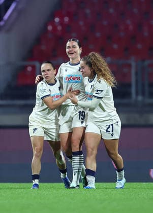 Football Women german Bundesliga 2026 - 2027 1.FC Nurnberg-TSG Hoffenheim Folmli Svenja of Hoffenheim ( Middle , 19 ) celebrates after scoring 1-1 during the Women German Bundesliga 2026 - 2027 football match between 1.FC Nurnberg and TSG Hoffenheim at Max Morlock Stadium in Nuremberg , Bayern , Germany . October 04th , 2026 Photo by Davide Elias Copyright: xDavidexEliasx