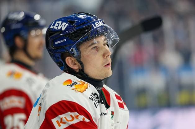 Moritz Elias 46, Augsburg Panthers; EHC Red Bull Munich vs. Augsburg Panthers, Matchday 6, Ice Hockey, Penny DEL, October 3, 2026, Munich, Bavaria, Germany Copyright: xkolbert-press ChristianxKolbertx