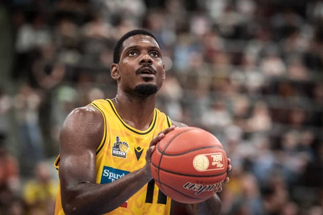 Darius Perry, MHP RIESEN Ludwigsburg, 11 free throws (GER), MHP Riesen Ludwigsburg vs. VET CONCEPT Gladiators Trier, Basketball Bundesliga, easycredit BBL, Matchday 4, 2026–2027 season, October 4, 2026 GER, MHP Riesen Ludwigsburg vs. VET CONCEPT Gladiators Trier, Basketball Bundesliga, easycredit BBL, Matchday 4, 2026–2027 season, October 4, 2026 Ludwigsburg Copyright: xSandyxDinkelackerx EP_SDR