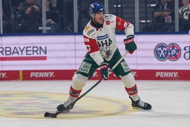 Kyle Wood, 37, Augsburg Panthers; EHC Red Bull Munich vs. Augsburg Panthers, Matchday 6, Ice Hockey, Penny DEL, October 3, 2026, Munich, Bavaria, Germany Copyright: xkolbert-press ChristianxKolbertx