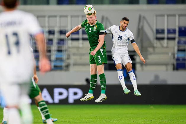UEFA Nations League Group Stage, TSC Arena, BaÄka Topola, Serbia 4 10 2026 Republic of Ireland vs Israel Ireland s Liam Scales wins a header over Israel s Liel Abada Liam Scales wins a header over Liel Abada 4 10 2026  Copyright: xx RB1_9343
