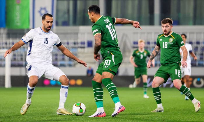 UEFA Nations League Group Stage, TSC Arena, BaÄka Topola, Serbia 4 10 2026 Republic of Ireland vs Israel Ireland s Adam Idah comes up against Israel s Eliel Peretz Adam Idah comes up against Eliel Peretz 4 10 2026  Copyright: xx RB2_0456