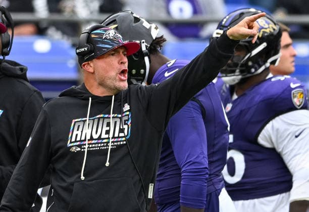 Baltimore Ravens head coach Jesse Minter reacts after a penalty during the second quarter against the Tennessee Titans at M&T Bank Stadium in Baltimore, Maryland, on Sunday, October 4, 2026.  BAL20261004103 DAVIDxTULIS