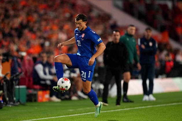 UEFA Nations League: The Netherlands v Serbia Eindhoven - Lazar Samardzic of Serbia dribbles during the league phase matchday 4 competition round of the 2026 2027 UEFA Nations League season. The match is set between The Netherlands and Serbia at Philips Stadion on 4 October 2026 in Eindhoven, Netherlands. (Hero Images Yannick Verhoeven) Copyright: xYannickxVerhoevenx
