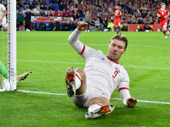 Football - 2026 2027 UEFA Nations League - League A, Group Four: Wales vs. Denmark - Cardiff City Stadium - Sunday 4th October 2026 Rasmus Hojlund DENMARK fails to connect in front of goal colorsport winston bynorth 
