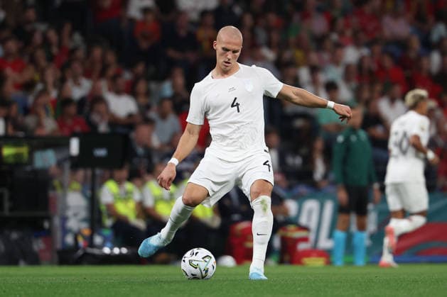 Porto, Portugal, October 4: Leo Oestigard of Norway in action with the ball during the UEFA Nations League 2026–27 League Phase Matchday 4 match between Portugal and Norway at Estádio do Dragão in Porto, Portugal Copyright: HMBxMedia JoaquimxFerreira