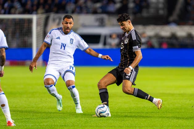 Aleksandar Pavlovic (Germany), 05 vs. Evangelos Pavlidis (Greece), 14 Greece vs. Germany, Soccer, UEFA Nations League, Matchday 4, 2026–2027 Season, October 4, 2026 Greece vs. Germany, Soccer, UEFA Nations League, Matchday 4, 2026–2027 Season, October 4, 2026 Thessaloniki Copyright: xEibner-Pressefoto J.xDerondeaux EP_JDU