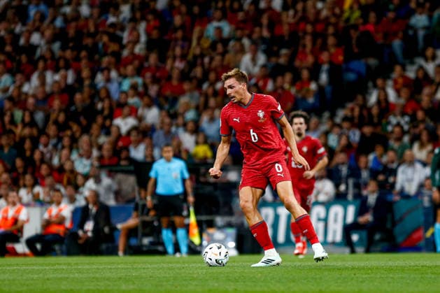 PORTO, PORTUGAL - OCTOBER 4: Joao Palhinha midfielder of Portugal controls the ball during the UEFA Nations League 2026 27 group phase match between Portugal and Norway at Estadio do Dragao on October 4, 2026 in Porto, Portugal (Photo by Valter Gouveia Sports Press Photo SPP) Copyright: xSportsxPressxPhotox Sportspressphoto_SPR245567