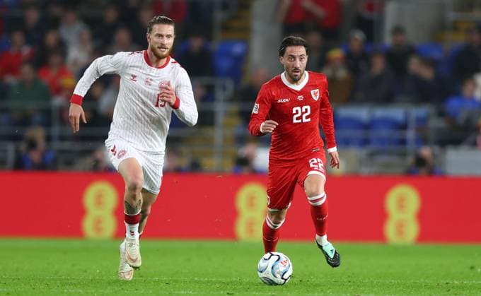 Josh Sheehan of Wales Wales v Denmark, UEFA Nations League, Football, Cardiff City Stadium, Cardiff, UK - 04 Oct 2026Cardiff Cardiff City Stadium United Kingdom  Copyright: xKieranxMcManus Shutterstockx 17185536ay