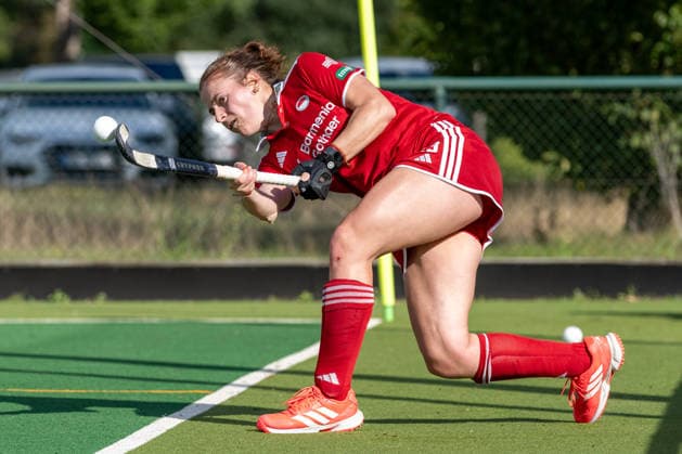 BHC 1 Women s Red-White Cologne 1–2 Field Hockey, 1st Bundesliga, Women s Division, First Half of the Season, 2026–2027 Season, Bremen, Germany, October 4, 2026: BHC 1 Women’s Rot Weiss Köln 1–2 at the Bremer Hockey Club e.V. on October 4, 2026, in Bremen, Germany. Photo by Axel Kaste. Bremen, Bremer Hockey Club e.V., Free Hanseatic City of Bremen, Germany BHC Damen - RWK 1-2 4.10.26 LR-7251