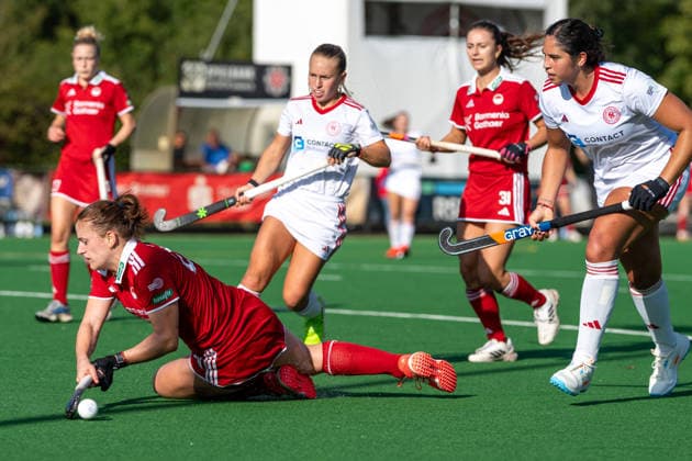 BHC 1 Women s Red-White Cologne 1–2 Field Hockey, 1st Bundesliga, Women s Division, First Half of the Season, 2026–2027 Season, Bremen, Germany, October 4, 2026: BHC 1 Women’s Rot Weiss Köln 1–2 at the Bremer Hockey Club e.V. on October 4, 2026, in Bremen, Germany. Photo by Axel Kaste. Bremen, Bremer Hockey Club e.V., Free Hanseatic City of Bremen, Germany BHC Damen - RWK 1-2 4.10.26 LR-7595