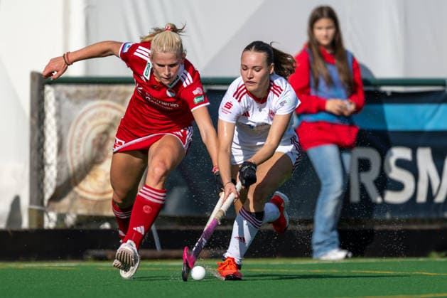 BHC 1 Women s Red-White Cologne 1–2 Field Hockey, 1st Bundesliga, Women s Division, First Half of the Season, 2026–2027 Season, Bremen, Germany, October 4, 2026 BHC 1 Women’s Rot Weiss Köln 1–2 at Bremer Hockey Club e.V. on October 4, 2026, in Bremen, Germany Photo by Axel Kaste and Emma Dieszbrock, Bremer HC in white with the ball, Bremen, Bremer Hockey Club e.V., Free Hanseatic City of Bremen, Germany BHC Damen - RWK 1-2 4.10.26 LR-1837