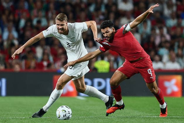 POR: Portugal v Norway. UEFA Nations League. Matchday 4. Kristoffer Ajer of Norway in action against Goncalo Ramos of Portugal during the Portugal and Norway UEFA Nations League match at Estadio do Dragao Stadium on October, 2026 in Porto, Portugal. kpng Copyright: xBaguxBlancox xPRESSINPHOTOx SA_2627_POR_NOR_023