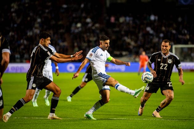 Aleksandar Pavlovic Giorgos Masouras David Raum seen during UEFA Nations League Division A game between National Teams of Greece and Germany (Jacek Prondzynski Ball Raw Images) Thessaloniki Greece, Thessaloniki Greece Copyright: xJacekxProndzynskix jacekprondzynski_greecegermany_2627_156
