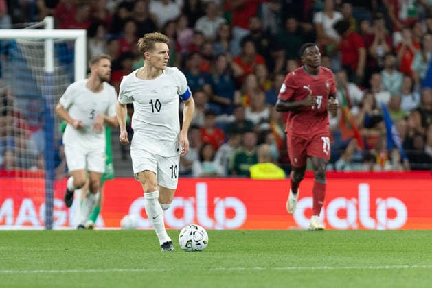 October 4, 2026, Porto, Porto, Portugal: Norway and Arsenal midfielder MARTIN ODEGAARD (10) in action during the game for Nations League between Portugal and Norway at Estadio do Dragao Soccer 2026: Portugal 2:1 Norway  - ZUMAs359 20261004_zsp_s359_260 Copyright: xAlexandrexdexSousax