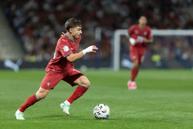 October 4, 2026, Porto, Porto, Portugal: Portugal and Juventus forward FRANCISCO CONCEICAO (14) in action during the game for Nations League between Portugal and Norway at Estadio do Dragao Porto Portugal - ZUMAs359 20261004_zsp_s359_159 Copyright: xAlexandrexdexSousax