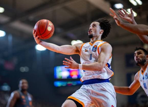 BASKETBALL EASYCREDIT BBL MATCHDAY 4 SCIENCE CITY JENA NINERS CHEMNITZ ** FOR EDITORIAL PURPOSES ONLY ** EDITORIAL USE ONLY ** p 04 10 2026 Jena Basketball easyCredit BBL 1 Basketball Bundesliga 2026–2027 Season Matchday 4 Sparkassen Arena Science City Jena NINERS Chemnitz in the photo: Isaiah Moses 11 Science City Jena Germany Thuringia Jena Copyright SaschaxFromm Copyright: SaschaxFromm doc87w578kimzcy2o1qukv ,EDITORIAL USE ONLY Copyright: SaschaxFromm