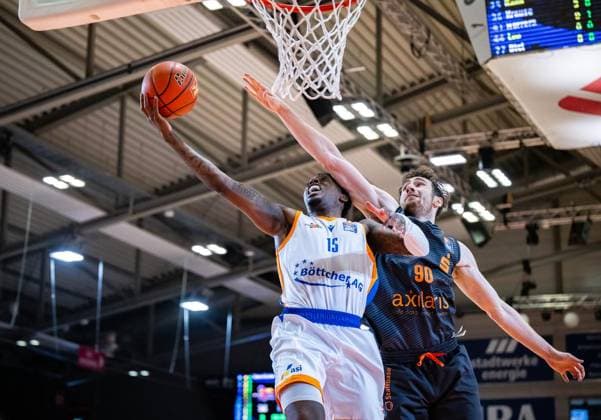 BASKETBALL EASYCREDIT BBL MATCHDAY 4 SCIENCE CITY JENA NINERS CHEMNITZ ** FOR EDITORIAL PURPOSES ONLY ** EDITORIAL USE ONLY ** p 04 10 2026 Jena Basketball easyCredit BBL 1 Basketball Bundesliga Season 2026–2027 Matchday 4 Sparkassen Arena Science City Jena NINERS Chemnitz in the photo Sacar Anim 15 Science City Jena in a duel with Jannis von Seckendorff 90 NINERS Chemnitz Germany Thuringia Jena Copyright SaschaxFromm Copyright: SaschaxFromm doc87w567xeubs1byvlp7sj ,EDITORIAL USE ONLY Copyright: SaschaxFromm