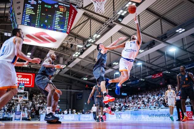 BASKETBALL EASYCREDIT BBL MATCHDAY 4 SCIENCE CITY JENA NINERS CHEMNITZ ** FOR EDITORIAL PURPOSES ONLY ** EDITORIAL USE ONLY ** p 04 10 2026 Jena Basketball easyCredit BBL 1 Basketball Bundesliga Season 2026–2027 Matchday 4 Sparkassen Arena Science City Jena NINERS Chemnitz in the photo: Jemarl Lemuel Baker Jr. 3 Science City Jena in a duel with Mateo Seric 21 NINERS Chemnitz Germany Thuringia Jena Copyright SaschaxFromm Copyright: SaschaxFromm doc87w52k0c4xfwsww021h5 ,EDITORIAL USE ONLY Copyright: SaschaxFromm
