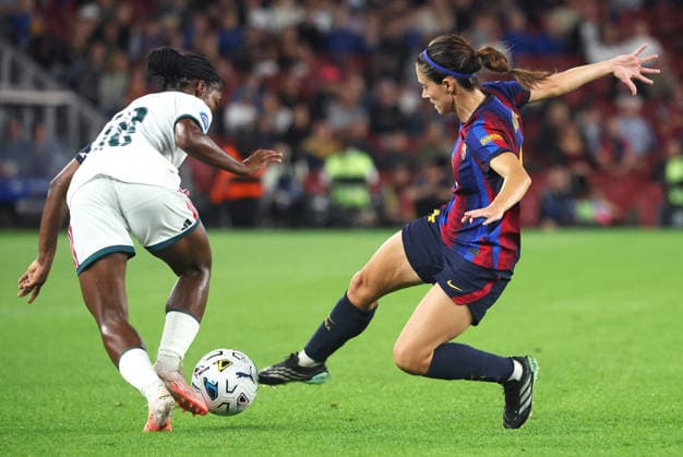 FC Barcelona, Barca v Real Madrid CF - Liga F Moeve 2026 27 Aitana Bonmati and Linda Caicedo play during the match between FC Barcelona Femeni and Real Madrid CF Femenino, corresponding to week 6 of the Liga F Moeve 2026-27, played at the Spotify Camp Nou in Barcelona, on October 4, 2026. Barcelona Barcelona Spain  Copyright: xUrbanandsportx originalFilename:valls-fcbarcel261004_npQGM.jpg