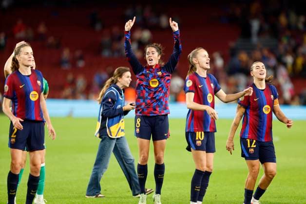 October 4, 2026, Sabadell, Barcelona, Spain: Barcelona Spain 04.09.2026 FC Barcelona, Barca players celebrate the victory celebrate the victory during the Liga F between FC Barcelona and Real Madrid at Camp Nou on 04 October 2026 in Barcelona. Soccer Liga F: FC Barcelona 7-0 Real Madrid  - ZUMAu50_ 20261004_zsp_u50_043 Copyright: xXavixUrgelesx