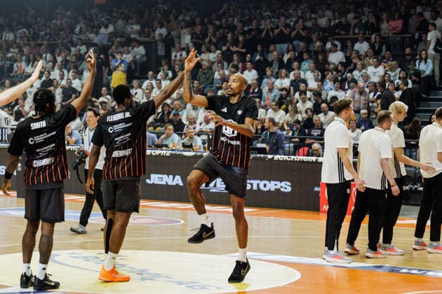 October 4, 2026, GER, BBL easyCredi Basketball Bundesliga: Jena, Science City Jena Niners vs. Chemnitz; Darion Atkins (Niners Chemnitz), age 17, at the team presentation at the Jena Sparkassen Arena, Thuringia, Germany