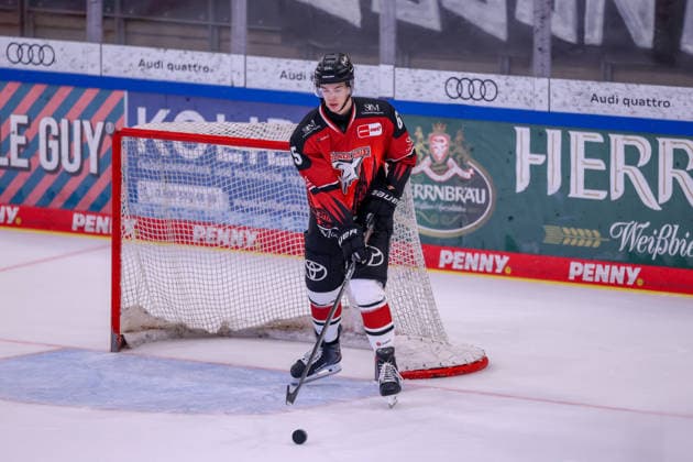 Ingolstadt, Germany, October 4, 2026 PENNY DEL 2026–2027, Game 6: ERC Ingolstadt vs. Kölner Haie. Pictured: Marco Münzenberger (Muenzenberger, KEC) during warm-ups. Copyright: xFotostandx xSchäferx
