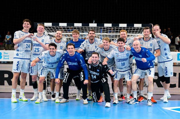 Stuttgart HBL 26 27 TVB Stuttgart TBV Lemgo the Lemgo team, group photo, team photo Bittenfeld Porsche Arena Baden-Württemberg Germany