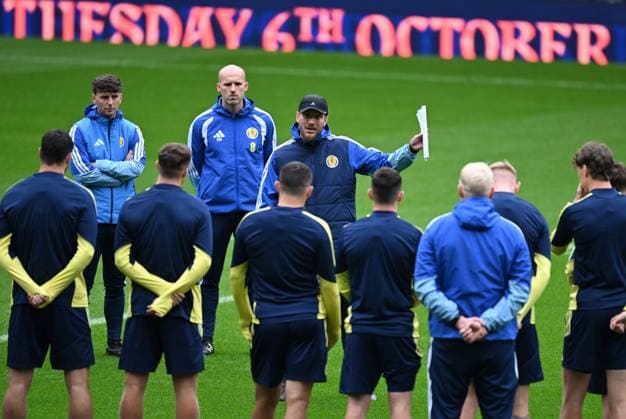 Sebatsien Pocognoli, manager of Scotland Scotland Team Training, International Football, Barclays Hampden, Glasgow, Scotland, UK - 05 Oct 2026Glasgow Lesser Hampden Scotland United Kingdom  Copyright: xMarkxRunnacles Shutterstockx 17186657b