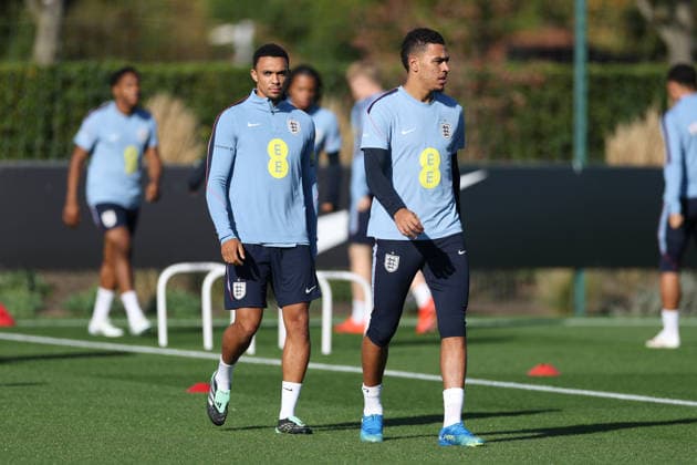 England MD-1 Training, Nations League Trent Alexander-Arnold and Morgan Rogers of England look on during the England MD-1 training session ahead of the 2026 27 UEFA Nations League Group A3 match vs Czech Republic, Tottenham Hotspur Training Ground, Enfield, England on 5 October 2026 Credit: Tiego Grenho Every Second Media Editorial use only. All images are copyright Every Second Media Limited. No images may be reproduced without prior permission. Copyright: xIMAGO EveryxSecondxMediax ESM-2200-0016 TiegoxGrenhox xEveryxSecondxMediax