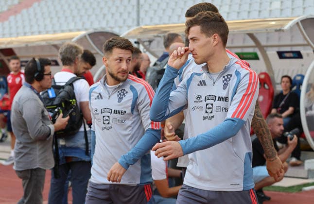 Croatia s national football team holds training session Croatia s Marco Pasalic and Luka Sucic prior to a training session of the Croatia National Football Team at Poljud Stadium on October 5, 2026, in Split, Croatia, ahead of the UEFA Nations League match against Spain.  IvoxCagalj PIXSELL