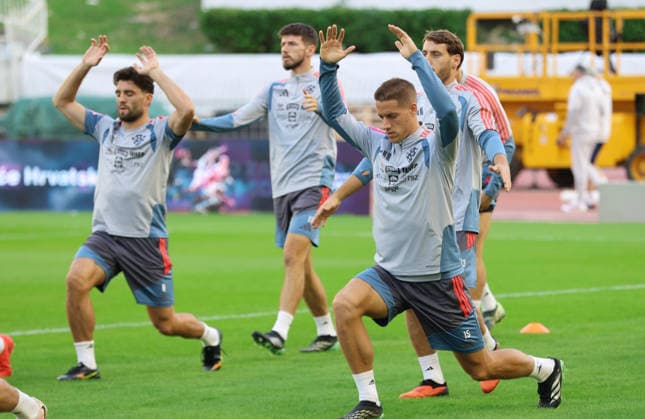 Croatia s national football team holds training session Croatia s Mateo Kovacic, Mario Pasalic and Nikola Vlasic during a training session of the Croatia National Football Team at Poljud Stadium on October 5, 2026, in Split, Croatia, ahead of the UEFA Nations League match against Spain.  IvoxCagalj PIXSELL